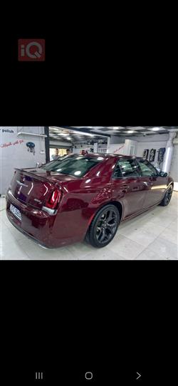 كرايسلر 300